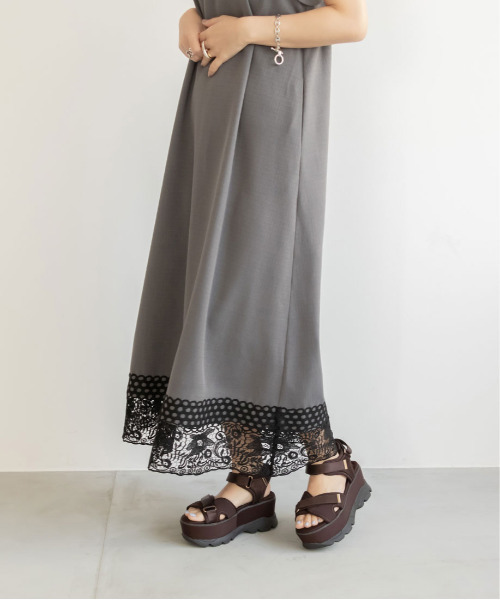 RANDA（ランダ）の「ボリュームソールスポーツサンダル（サンダル・レディース・ダークブラウン/ピンクベージュ/クリーム・LL/S/M/L）」の12枚目の写真