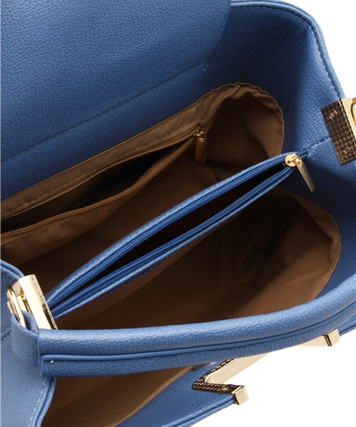 DISCOAT（ディスコート）の「【Discoat】U金具2wayショルダー（ショルダーバッグ・レディース・ベージュ/ブルー/イエロー/ホワイト・ﾌﾘ-）」の10枚目の写真