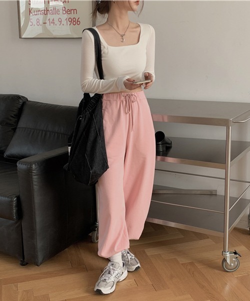 HALEY PESCA(ヘーリーペスカ)の「HALEY PESCA/ショート丈 スクエアネック スリムカットソー(Tシャツ/カットソー・レディース・ホワイト/ブラック/グレー・MEDIUM/LARGE)」の19枚目の写真