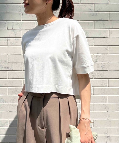 PICCIN(ピッチン)の「クロップドTシャツ(Tシャツ/カットソー・レディース・イエロー/モカ/オフホワイト・M)」の2枚目の写真