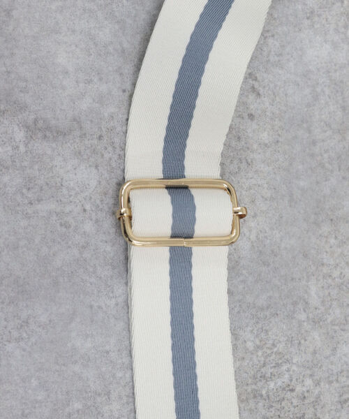 fredy emue（フレディエミュ）の「テープショルダーキャンバストートバッグ（トートバッグ・レディース・グレー/ベージュ・FREE）」の14枚目の写真