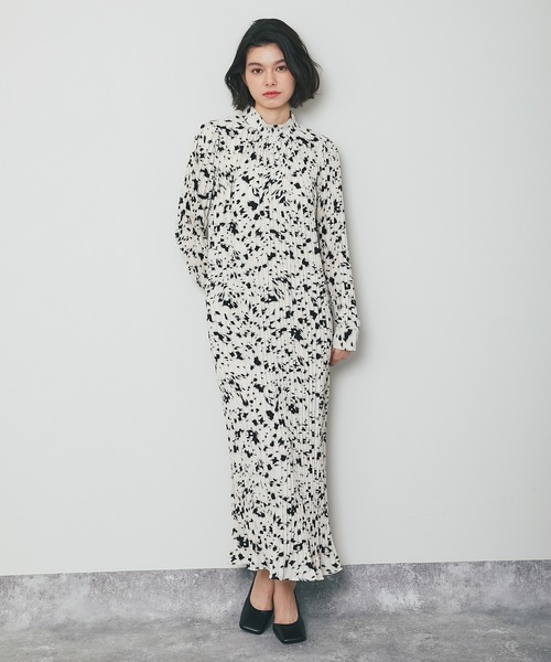 SMILE ORCHID（スマイルオーキッド）の「プリーツロング丈柄