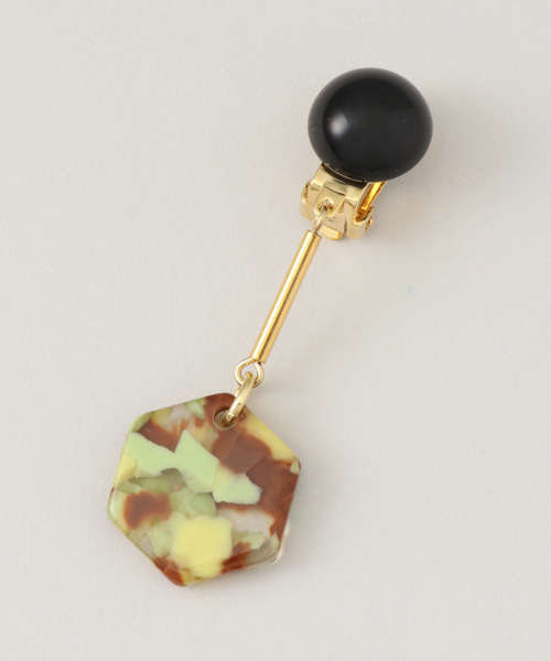 La TOTALITE（ラトータリテ）の「【FRANCINE BRAMLI /フランシンヌ ブラムリ】クリップイヤリンング Vert（イヤリング・レディース・グリーン・FREE）」の7枚目の写真