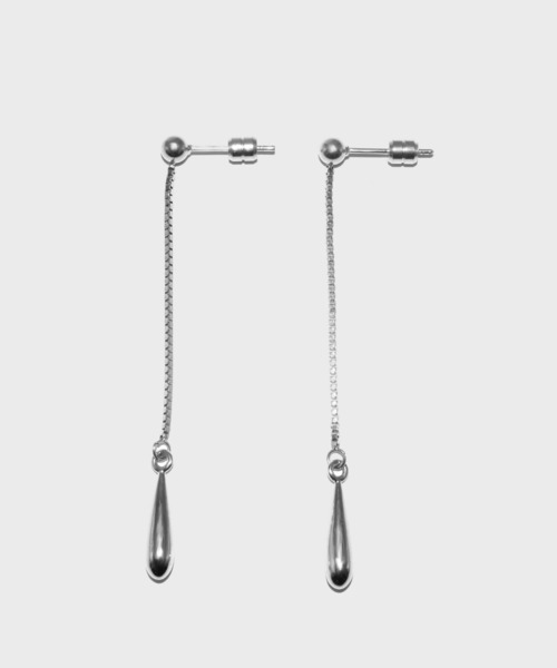 LHME(エルエイチエムイー)の「LHME ロングドロップピアス/サージカルステンレス316L(金属アレルギー対応)(ピアス(両耳用)・レディース・ゴールド/シルバー・ONE SIZE)」の1枚目の写真