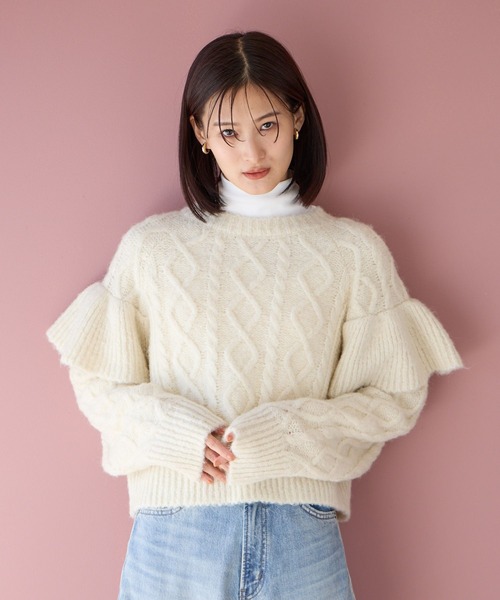 LOWRYS FARM（ローリーズファーム）の「ケーブルフリルニットロングスリーブ　966681（ニット/セーター・レディース・チャコールグレー/パープル/アイボリー・FREE）」の14枚目の写真