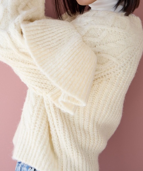 LOWRYS FARM（ローリーズファーム）の「ケーブルフリルニットロング