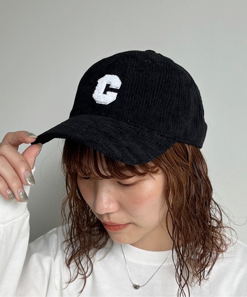 CPCM（シーピーシーエム）の「コーデュロイCロゴキャップ（キャップ・レディース・キャメル/ブラック/アイボリー/カーキ・FREE）」の3枚目の写真