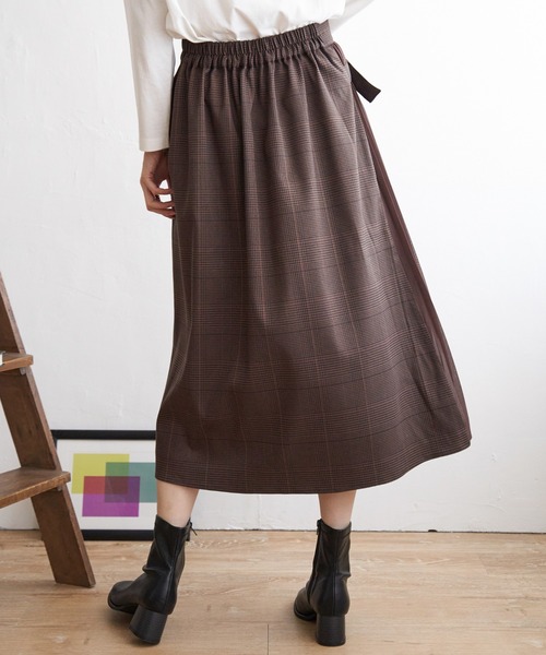 IKKA LOUNGE(イッカラウンジ)の「サイドプリーツスカート(スカート・レディース・ブラウン/ダークグレー・S/M/L)」の9枚目の写真