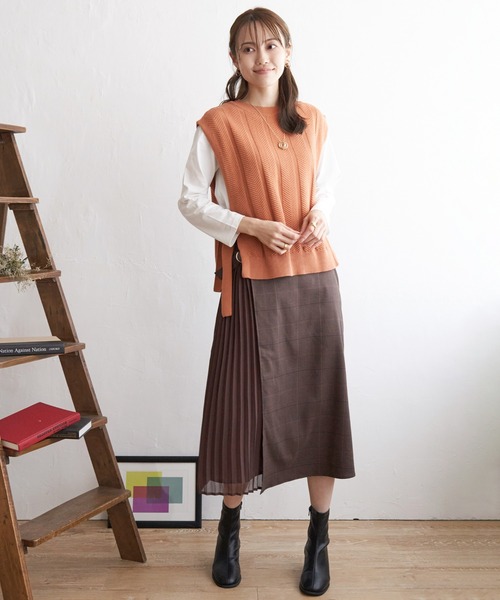 IKKA LOUNGE(イッカラウンジ)の「サイドプリーツスカート(スカート・レディース・ブラウン/ダークグレー・S/M/L)」の5枚目の写真