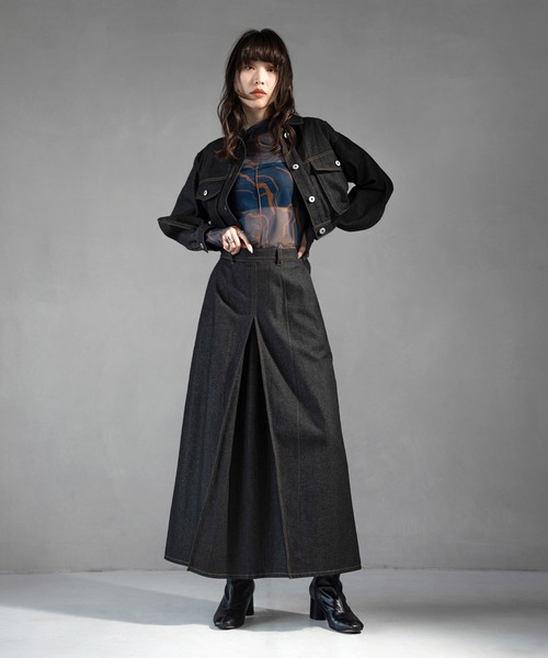 cheriella(シェリエラ)の「【cheriella】WEB限定バックオープンショートジャケット WEB LIMITED BACK OPEN SHORT JACKET(デニムジャケット・レディース・ブラック/ブラック系その他・M)」の5枚目の写真