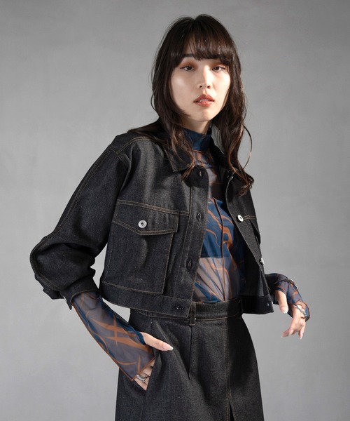 cheriella(シェリエラ)の「【cheriella】WEB限定バックオープンショートジャケット WEB LIMITED BACK OPEN SHORT JACKET(デニムジャケット・レディース・ブラック/ブラック系その他・M)」の4枚目の写真