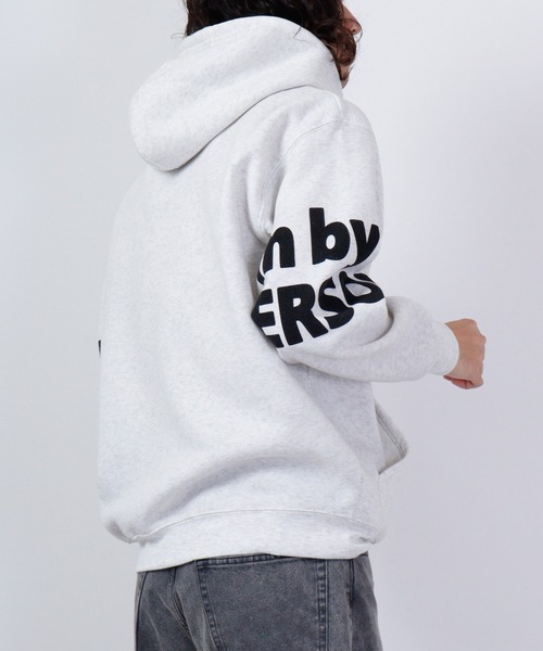 PERSON'S(パーソンズ)の「PERSON'S 裏起毛プリントプルパーカー(パーカー・メンズ・ブラック/ホワイト/チャコール・LL/L/M)」の4枚目の写真