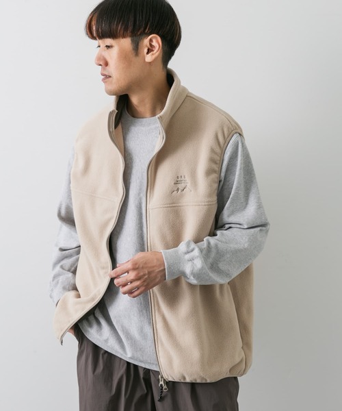 URBAN RESEARCH DOORS（アーバンリサーチドアーズ）の「URD Fleece Vest（ベスト・メンズ・ブラック/ナチュラル/ブルー系その他・MEDIUM/LARGE）」の4枚目の写真