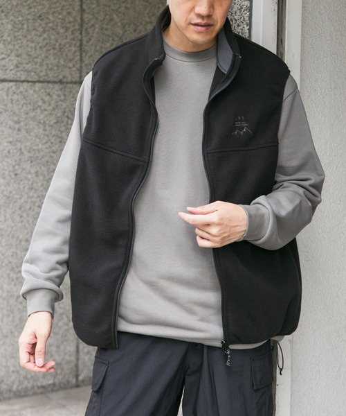 URBAN RESEARCH DOORS（アーバンリサーチドアーズ）の「URD Fleece Vest（ベスト・メンズ・ブラック/ナチュラル/ブルー系その他・MEDIUM/LARGE）」の15枚目の写真