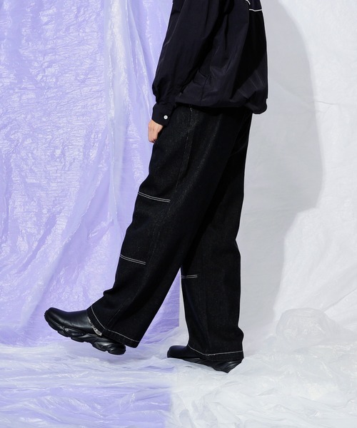 Adoon plain（アドーンプレーン）の「ダブルニーワイドデニムパンツ（デニムパンツ・メンズ・ライトブルー/ブラック・LARGE/MEDIUM/SMALL）」の6枚目の写真