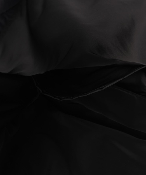 LEPSIM（レプシィム）の「【推し活にも！】キルティングBIGトートバッグ　987076（トートバッグ・レディース・アイボリー/ブラック/シルバー・ONE SIZE）」の20枚目の写真