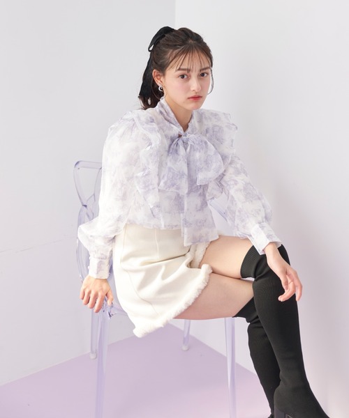 Lovilyn（ラヴィリン）の「ファー付きフレアショートパンツ