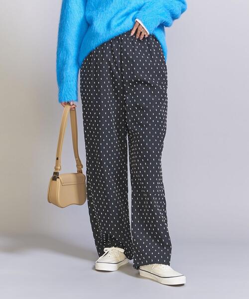BEAUTY&YOUTH UNITED ARROWS（ビューティーアンドユースユナイテッドアローズ）の「ナイロンブレンド ドット ジャカードパンツ（その他パンツ・レディース・ブラック/ケリー・S/M）」の8枚目の写真