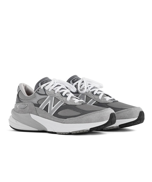 NEW BALANCE(ニューバランス)の「M990GL6 GRAY(スニーカー・メンズ・グレー・26.0cm/26.5cm/27.5cm/28.0cm/30.0cm/27.0cm/29.0cm/28.5cm/25.5cm/25.0cm)」の2枚目の写真