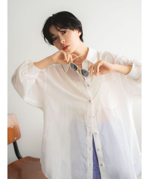 Ungrid（アングリッド）の「クリアフレームブルーレンズサングラス（サングラス・レディース・クリア・FREE）」の6枚目の写真