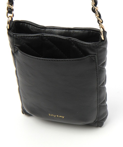 tiny tiny（ティニーティニー）の「キルトミニショルダーバッグ[tiny tiny(ティニーティニー)]（ショルダーバッグ・レディース・ブラック/レッド/アイボリー・0）」の17枚目の写真