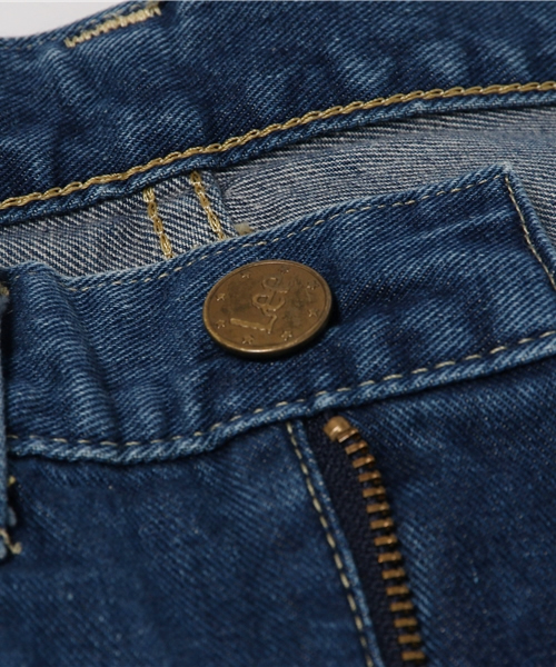 B:MING by BEAMS（ビーミングバイビームス）の「Lee×B:MING / 別注SLIMクラッシュデニム（デニムパンツ・レディース・ライトブルー・MEDIUM/SMALL/X-SMALL）」の13枚目の写真