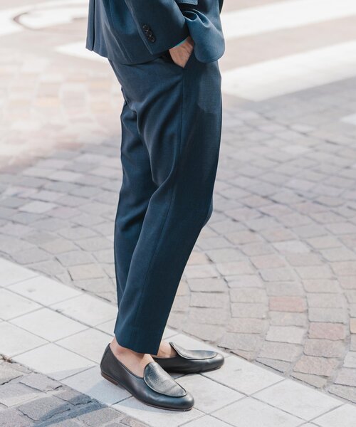 EDIFICE（エディフィス）の「オクタワルツ ツイル テーパードパンツ【セットアップ着用可】（スラックス・メンズ・ネイビー/ベージュ/チャコールグレー/ブラウン・MEDIUM/LARGE/X-LARGE/SMALL）」の18枚目の写真