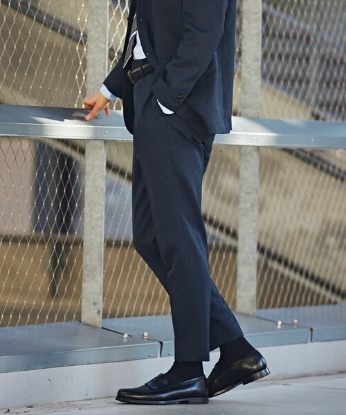 EDIFICE（エディフィス）の「オクタワルツ ツイル テーパードパンツ【セットアップ着用可】（スラックス・メンズ・ネイビー/ベージュ/チャコールグレー/ブラウン・MEDIUM/LARGE/X-LARGE/SMALL）」の21枚目の写真