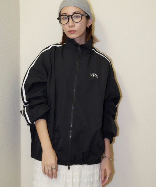 Auntie Rosa Holiday（アンティローザホリデー）の「ナイロントラックジャケット（ブルゾン・レディース・ネイビー/ブラック・FREE）」の14枚目の写真