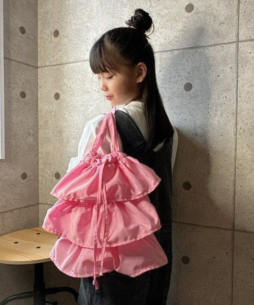 CIAOPANIC TYPY(チャオパニックティピー)の「【KIDS】2WAYフリルショルダーバッグ/ナップサック(ショルダーバッグ・キッズ・ブラック/ブルー/ピンク・ONE SIZE)」の1枚目の写真