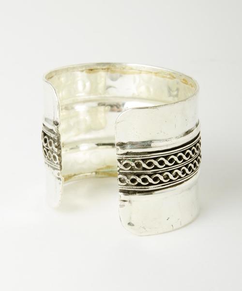 Another Edition(アナザーエディション)の「AE SLV CHN フトBNGL(バングル/リストバンド・レディース・シルバー・フリー)」の2枚目の写真