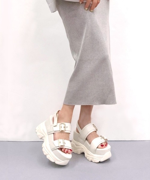 loeweラバーウエッジサンダル 白 厚底 即購入⭕️ 厚底ラバーサンダル[品番：WG010093531]｜WEGO【WOMEN