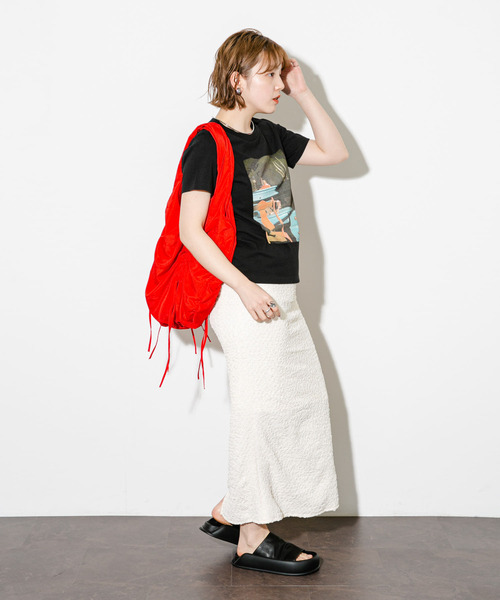 KBF（ケイビーエフ）の「フォトプリントTEE（Tシャツ/カットソー・レディース・ブラック/オフホワイト・ONE）」の9枚目の写真