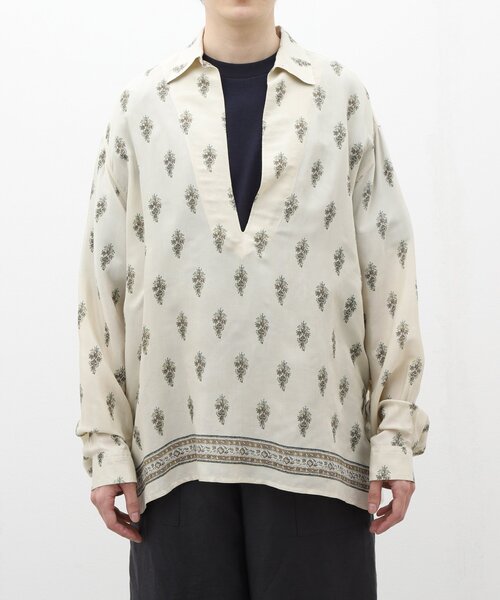 EDIFICE(エディフィス)の「インディア パネル スキッパー シャツ(シャツ/ブラウス・メンズ・ベージュ/ブルー系その他/グレー/ホワイト・MEDIUM/LARGE)」の19枚目の写真