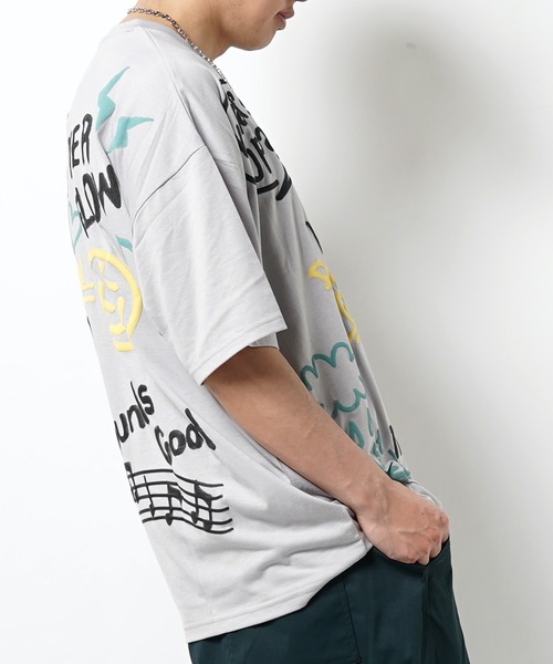 unisex】落書き風 総柄 Tシャツ / オーバーサイズ Tシャツ
