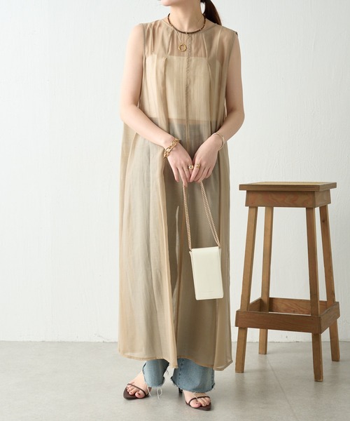 COLLAGE GALLARDAGALANTE（コラージュガリャルダガランテ）の「シボシアーワンピース/WEB限定（ワンピース・レディース・ベージュ/レッド/ブラック・FREE）」の10枚目の写真