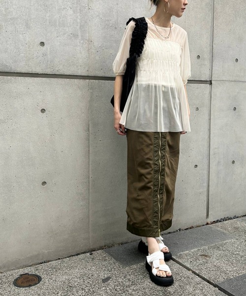 bohmal（ボマール）の「チュールシャーリングトップス（Tシャツ/カットソー・レディース・アイボリー/ブラック・MEDIUM）」の18枚目の写真