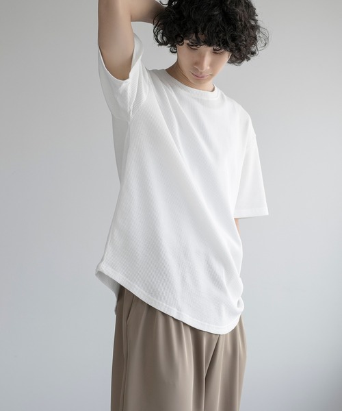 aimoha(アイモハ)の「aimoha men TEXTURED KNIT TEE (SS)(Tシャツ/カットソー・メンズ・ブラック/チョコ/ネイビー/ホワイト・LARGE/X-LARGE/XX-LARGE/XXX-LARGE)」の16枚目の写真