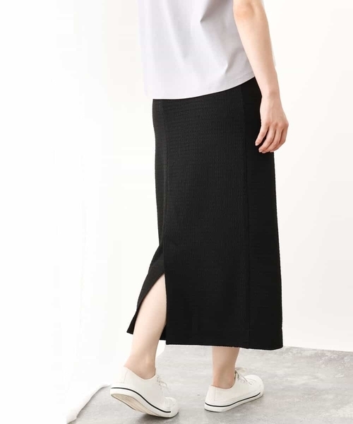 MK MICHEL KLEIN（エムケーミッシェルクラン）の「ポコポコナロースカート/洗える（スカート・レディース・ブラック/アイボリー・38）」の2枚目の写真