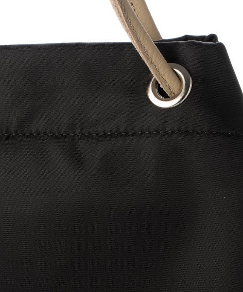cache cache(カシュ カシュ)の「カシュカシュ cachecache / ナイロンツイル牛革付属ハトメショルダー(ショルダーバッグ・レディース・ピンク/グリーン/ベージュ系その他/イエロー・FREE)」の9枚目の写真