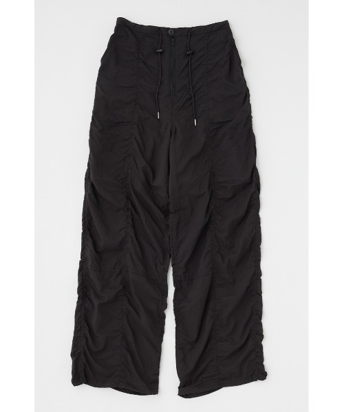 MOUSSY（マウジー）の「SHEER MILITARY LOOSE パンツ（カーゴパンツ・レディース・ブラック/レッド/ホワイト・2/1）」の10枚目の写真