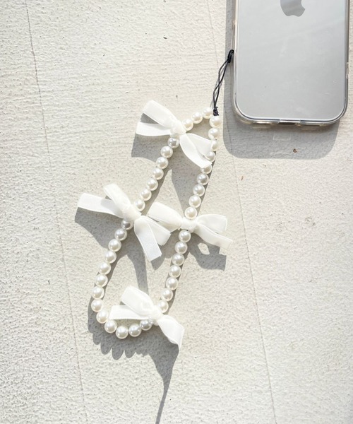 repipi armario（レピピ アルマリオ）の「ベロアリボンストラップ（キーホルダー・キッズ・ブラック/ホワイト/ピンク・FREE）」の2枚目の写真