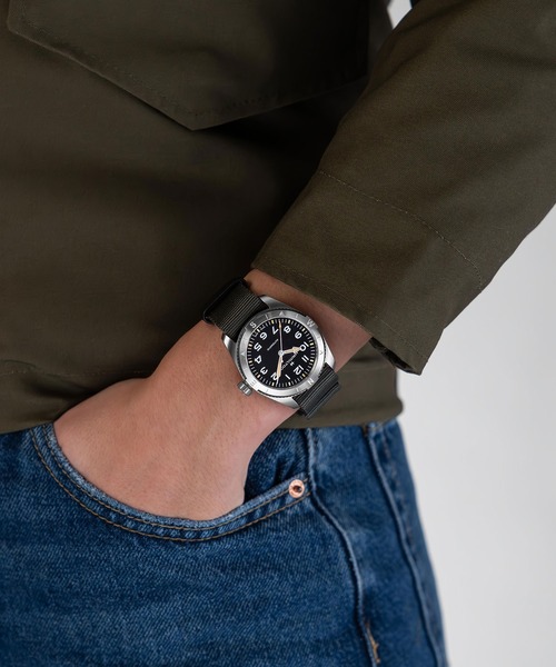 HAMILTON（ハミルトン）の「HAMILTON [ハミルトン] 腕時計 Khaki Field （カーキ フィールド） Expedition オート 自動巻き 37MM ブラック×グレー（アナログ腕時計・メンズ・ブラック・FREE）」の2枚目の写真