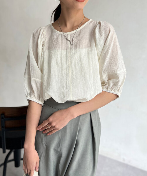 Chez toi（シェトワ）の「ランタンスリーブセミシアーブラウス（シャツ/ブラウス・レディース・モカ/ブラック/オフホワイト・FREE）」の6枚目の写真