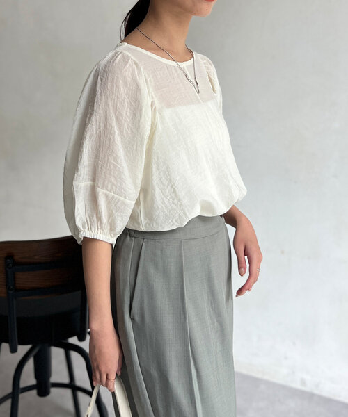 Chez toi（シェトワ）の「ランタンスリーブセミシアーブラウス（シャツ/ブラウス・レディース・モカ/ブラック/オフホワイト・FREE）」の7枚目の写真