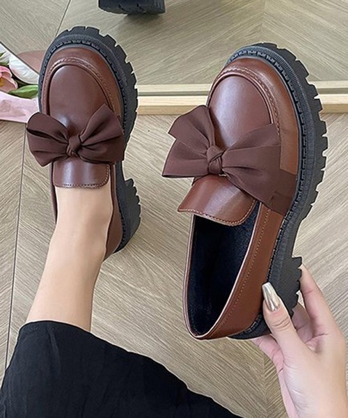 Teem Store(チームストア)の「リボン付き フェミニン厚底ボリュームヒールローファー(ローファー・レディース・その他2/ブラウン/ブラック系その他/その他/ブラック・36/38/40)」の15枚目の写真