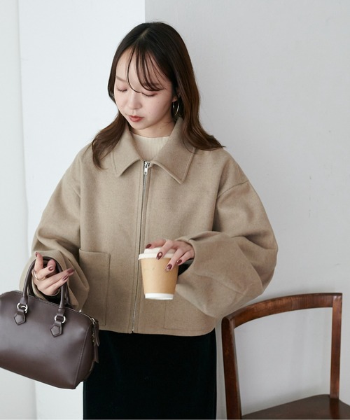 DISCOAT（ディスコート）の「【軽量/マルチに活躍】中空糸ジップジャケット《WEB限定カラーあり》（その他アウター・レディース・ベージュ/ブラック/ライトベージュ/チャコールグレー/ブラウン/ベージュ系その他・FREE）」の7枚目の写真