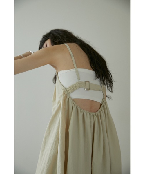 DRWCYS（ドロシーズ）の「バルーンボリュームキャミワンピース（ワンピース・レディース・ブラック/アイボリー・FREE）」の21枚目の写真