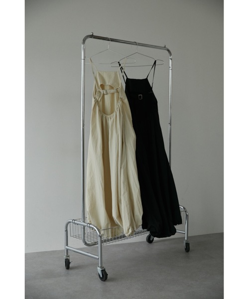 DRWCYS（ドロシーズ）の「バルーンボリュームキャミワンピース（ワンピース・レディース・ブラック/アイボリー・FREE）」の17枚目の写真