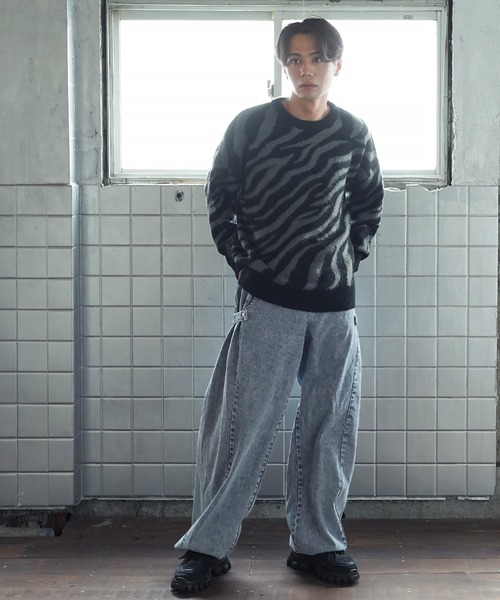 Beno（ビーノ）の「バルーンスナップバギーデニムパンツ（デニムパンツ・メンズ・ブラック/ブラック系その他/キナリ/ブルー系その他2・SMALL/MEDIUM/LARGE）」の18枚目の写真